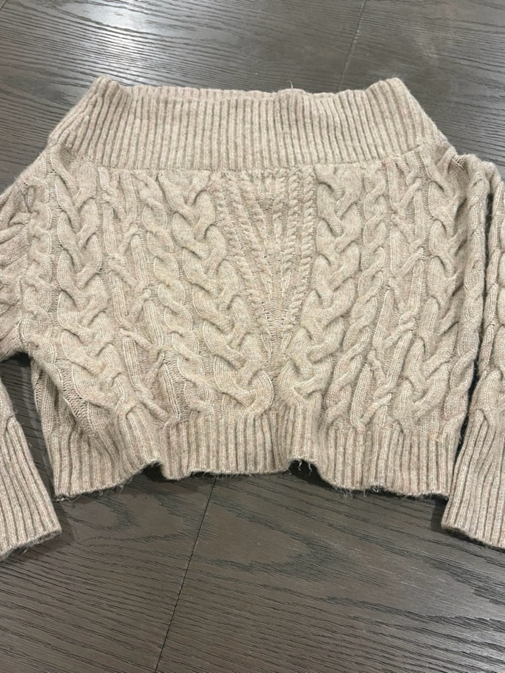 Express Cable-Knit Off-Shoulder Crop Sweater in Light Beige